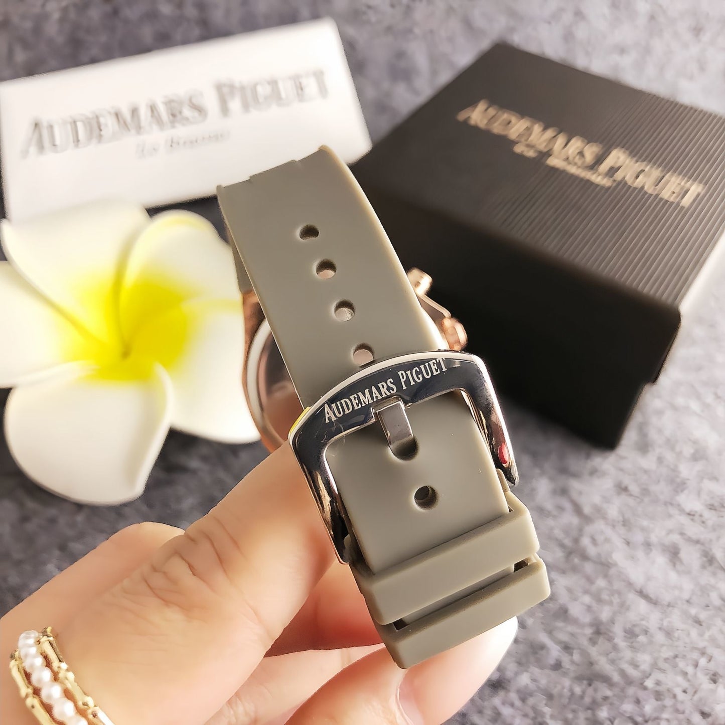 Prestige Pulse Watch