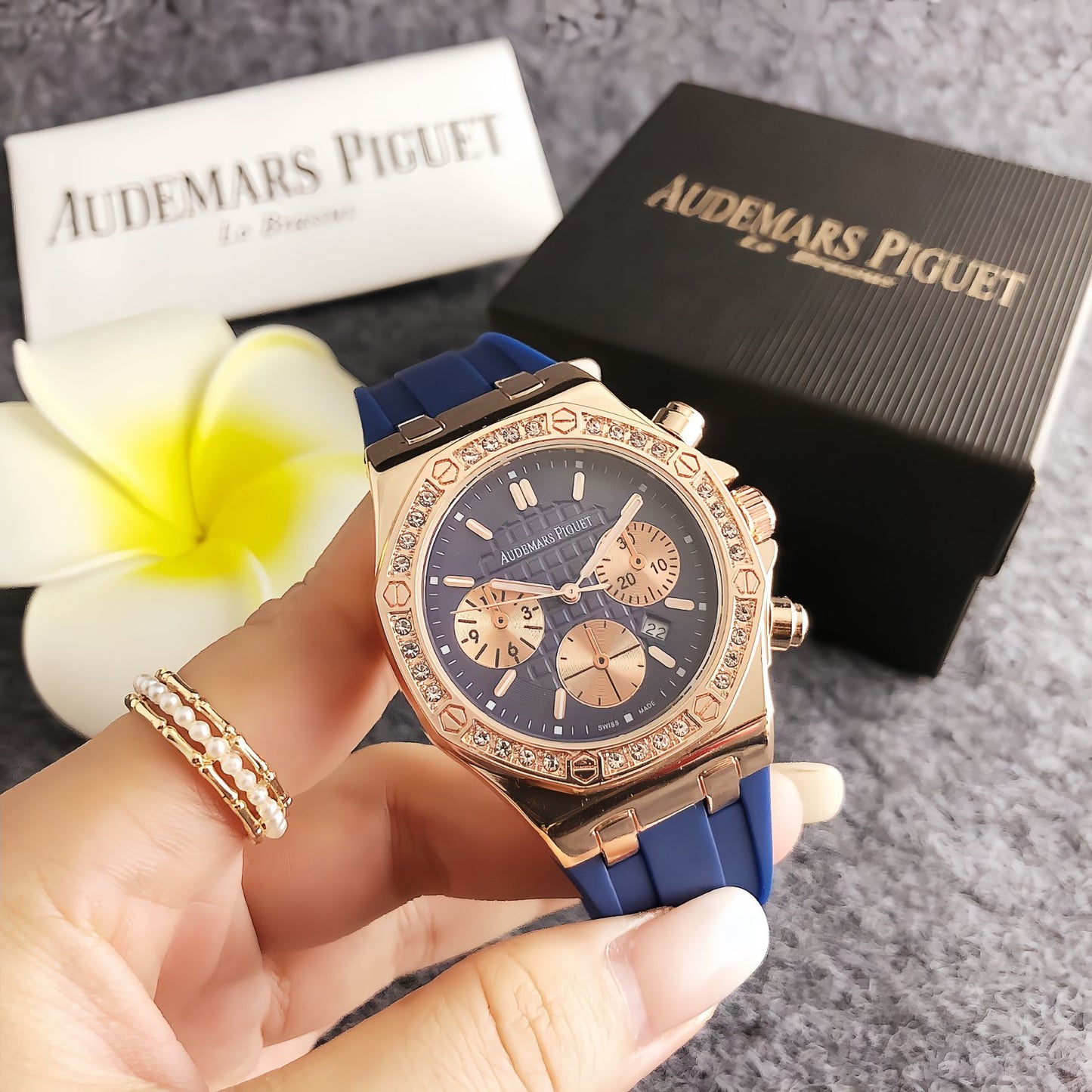 Prestige Pulse Watch